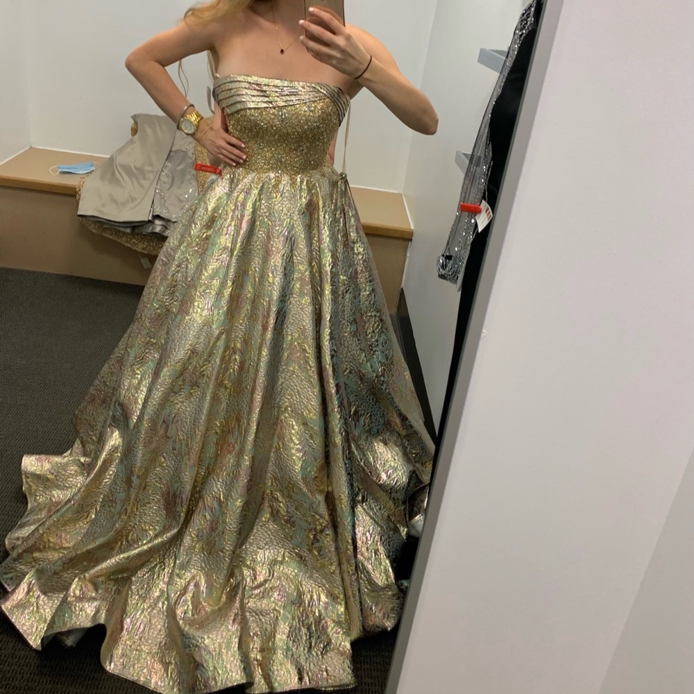 Mac Duggal Metallic Ball Gown / formal/ Prom